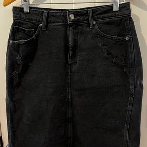 Black denim skirt